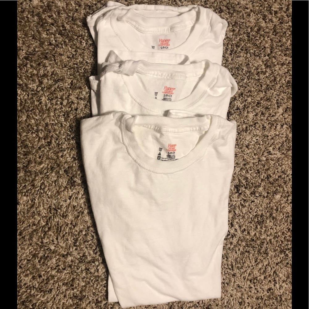 Men's Hanes white undershirts